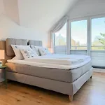 Penthouse Am Hafen 2 *